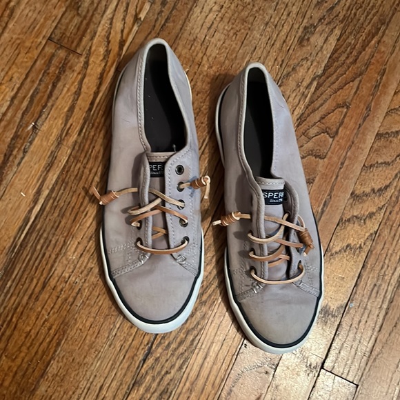 Sperry shoes - Picture 2 of 9